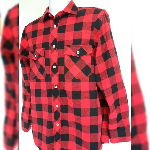 Design In Italy Buffalo Plaid Button Front Shirt - Picture 3 of 5
